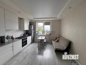 2-к квартира, вторичка, 59м2, 1/4 этаж