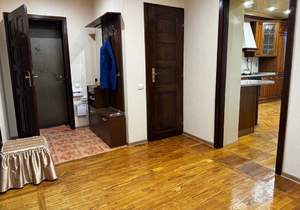 3-к квартира, вторичка, 110м2, 4/10 этаж