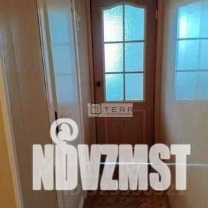 1-к квартира, вторичка, 30м2, 8/9 этаж