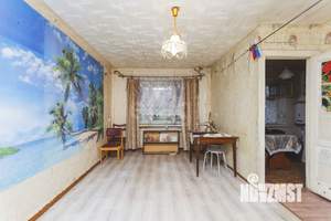 2-к квартира, вторичка, 42м2, 1/3 этаж