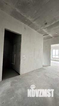 2-к квартира, вторичка, 56м2, 4/32 этаж