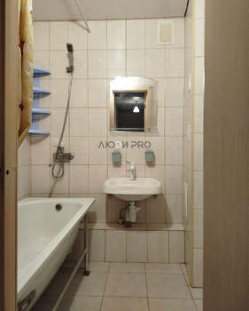 3-к квартира, вторичка, 82м2, 8/17 этаж