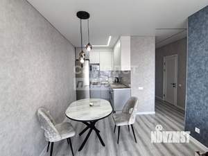 2-к квартира, вторичка, 42м2, 27/32 этаж