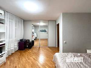 4-к квартира, вторичка, 113м2, 8/10 этаж