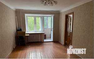 2-к квартира, вторичка, 45м2, 3/5 этаж