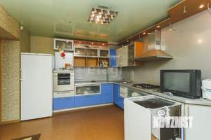 3-к квартира, вторичка, 110м2, 3/6 этаж