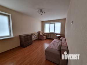 3-к квартира, вторичка, 56м2, 1/5 этаж