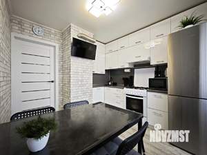 2-к квартира, вторичка, 55м2, 1/3 этаж