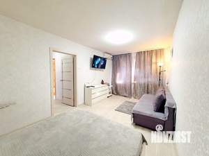 2-к квартира, вторичка, 43м2, 9/9 этаж