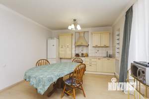 3-к квартира, вторичка, 90м2, 5/18 этаж