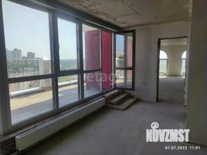 4-к квартира, вторичка, 134м2, 11/12 этаж