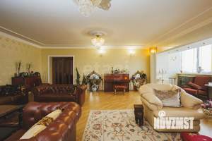 4-к квартира, вторичка, 161м2, 9/15 этаж