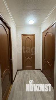 3-к квартира, вторичка, 74м2, 1/9 этаж