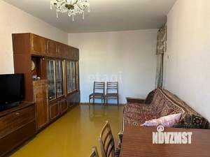 2-к квартира, вторичка, 47м2, 8/9 этаж
