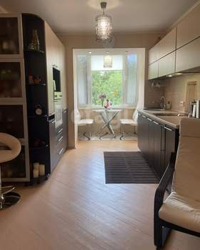 2-к квартира, вторичка, 55м2, 3/12 этаж