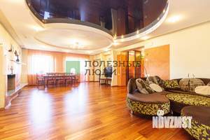 4-к квартира, вторичка, 165м2, 6/6 этаж