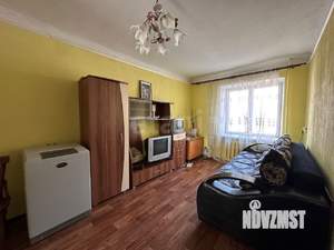 2-к квартира, вторичка, 42м2, 3/5 этаж