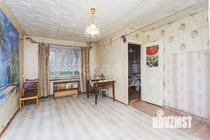 2-к квартира, вторичка, 42м2, 1/3 этаж