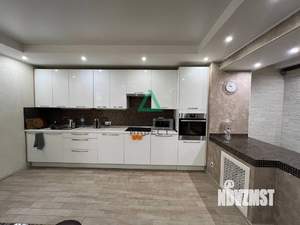 3-к квартира, вторичка, 103м2, 9/14 этаж