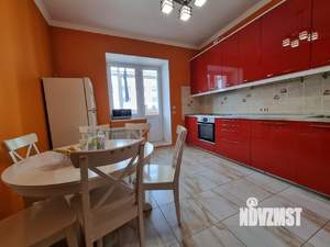 3-к квартира, вторичка, 100м2, 7/10 этаж