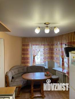 2-к квартира, вторичка, 66м2, 9/10 этаж