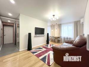 3-к квартира, вторичка, 56м2, 1/9 этаж