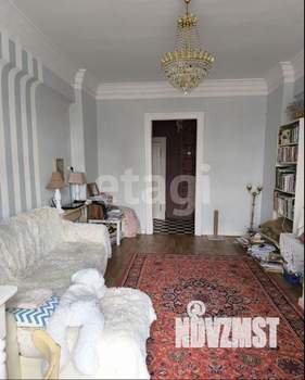 3-к квартира, вторичка, 92м2, 4/4 этаж