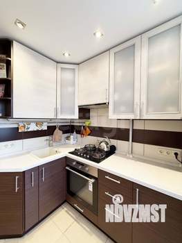 3-к квартира, вторичка, 61м2, 2/10 этаж