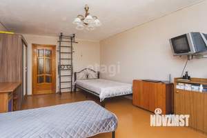 2-к квартира, вторичка, 60м2, 9/9 этаж