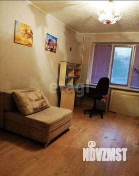 2-к квартира, вторичка, 54м2, 1/9 этаж