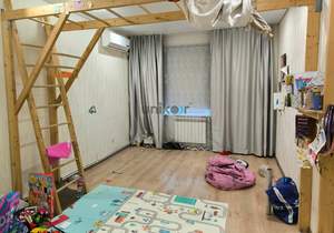 3-к квартира, вторичка, 81м2, 1/3 этаж