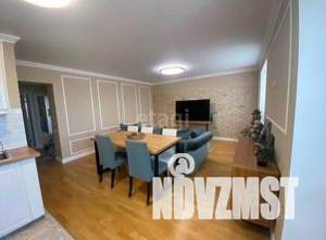 3-к квартира, вторичка, 79м2, 9/10 этаж