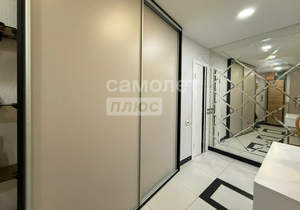 2-к квартира, вторичка, 61м2, 1/4 этаж