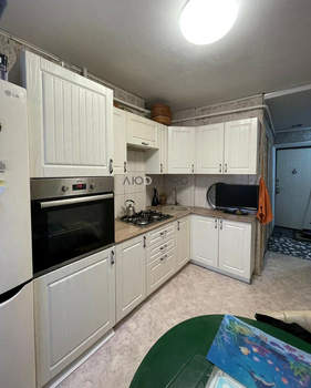 3-к квартира, вторичка, 60м2, 1/9 этаж