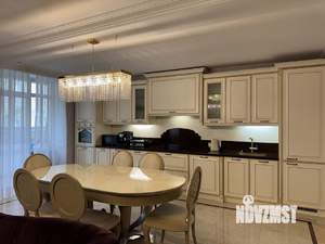 3-к квартира, вторичка, 138м2, 4/18 этаж