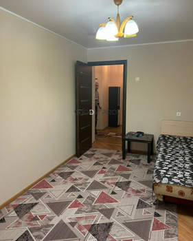 3-к квартира, вторичка, 68м2, 8/10 этаж