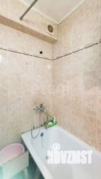 2-к квартира, вторичка, 42м2, 1/5 этаж