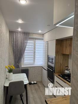 2-к квартира, вторичка, 43м2, 1/10 этаж