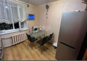 3-к квартира, вторичка, 81м2, 2/9 этаж