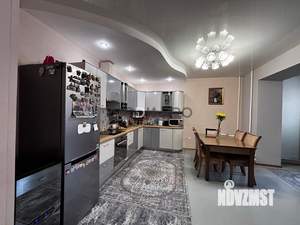 3-к квартира, вторичка, 124м2, 2/12 этаж