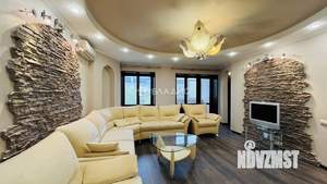 4-к квартира, вторичка, 169м2, 4/6 этаж