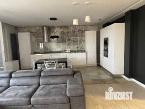 3-к квартира, вторичка, 134м2, 11/18 этаж