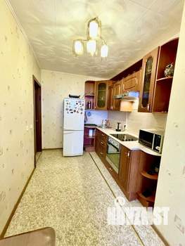 2-к квартира, вторичка, 52м2, 14/17 этаж