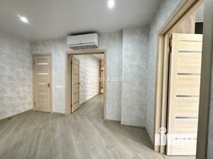 4-к квартира, вторичка, 141м2, 2/12 этаж