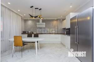 4-к квартира, вторичка, 141м2, 3/23 этаж