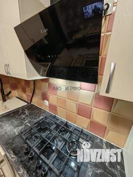 2-к квартира, вторичка, 61м2, 1/3 этаж