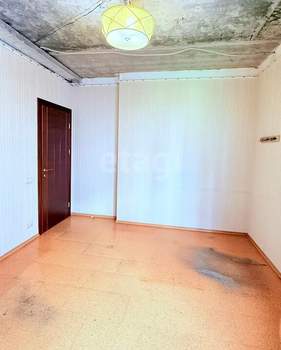 3-к квартира, вторичка, 90м2, 2/8 этаж