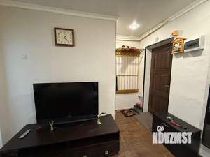 2-к квартира, вторичка, 40м2, 1/4 этаж