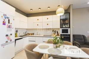 4-к квартира, вторичка, 115м2, 15/24 этаж