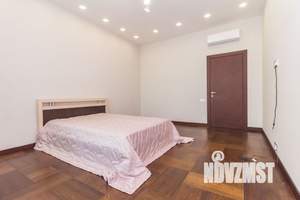 4-к квартира, вторичка, 133м2, 11/11 этаж